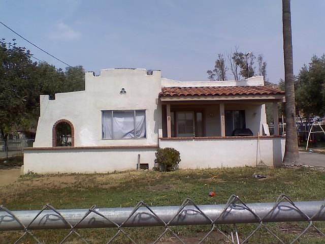 2nd image of 5570 Beach St