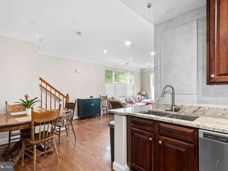 15 Swanton Ln #100 — Photo 14