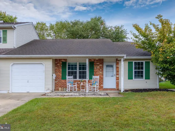 313 Catalano Ln, Logan Township, NJ 08085