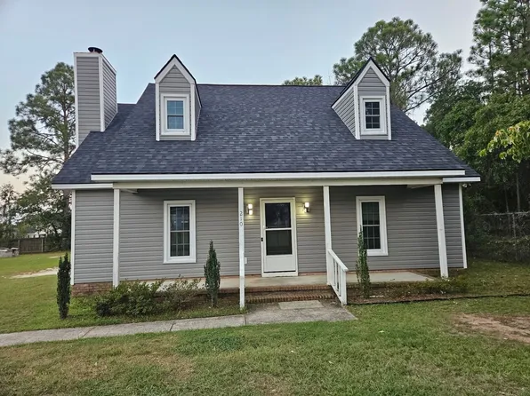 210 Cuddles Ct, Lexington, SC 29072