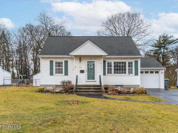 2133 Van Wormer Road, Schenectady, NY 12303