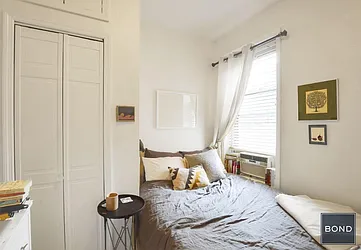 Rented by Bond New York