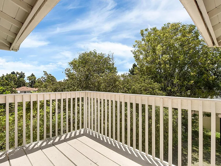 8118 Camino Tranquilo — Photo 28