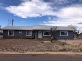970 S Horseshoe Ln, Saint Johns, AZ 85936