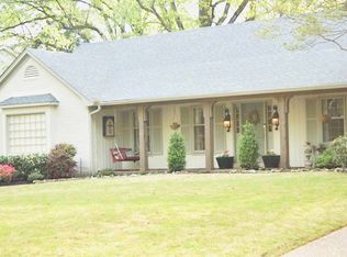 2075 Knoll Ln, Germantown, TN 38138