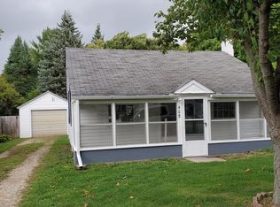 408 W 3rd St, Charlotte, MI 48813