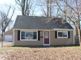 5516 Brokers Tip Ln, Louisville, KY 40272