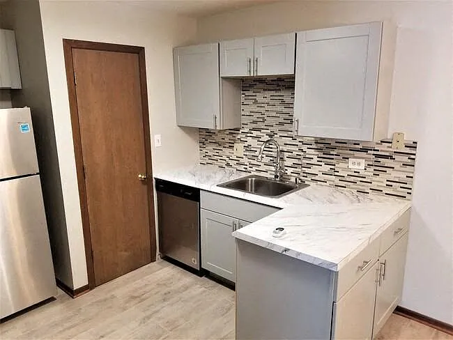 Fawn Ridge Apartments — Photo 27