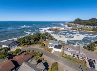 4 NW Vista St, Depoe Bay, OR 97341