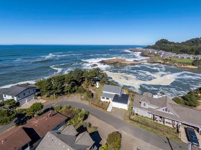 4 NW Vista St, Depoe Bay, OR, 97341
