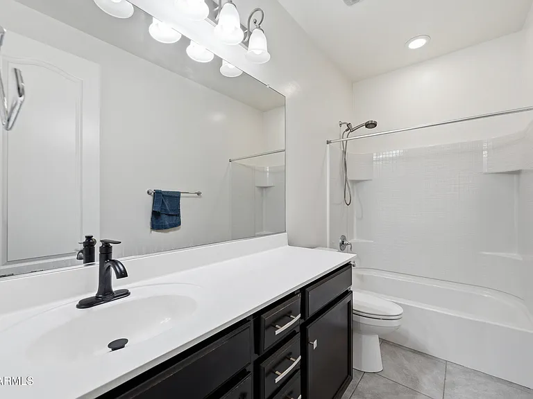 22528 N 96th Ave — Photo 24