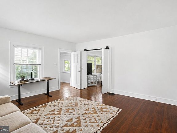 5th image of 3516 Finlaw Ave