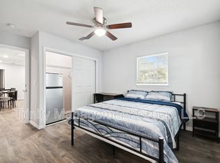 1051 Dogwood Dr ROOM 3, Dunedin, FL 34698