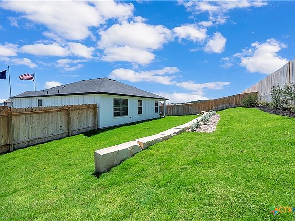 4th image of 202 Great Hills Dr
