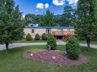 2180 Wisconsin St, Friendship, WI 53934