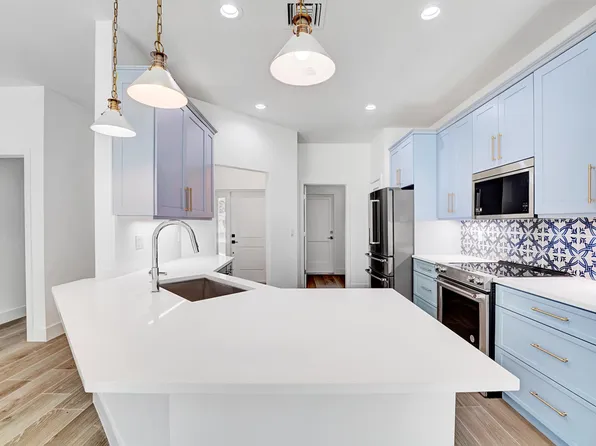 1085 26th Street, Vero Beach, FL 32960