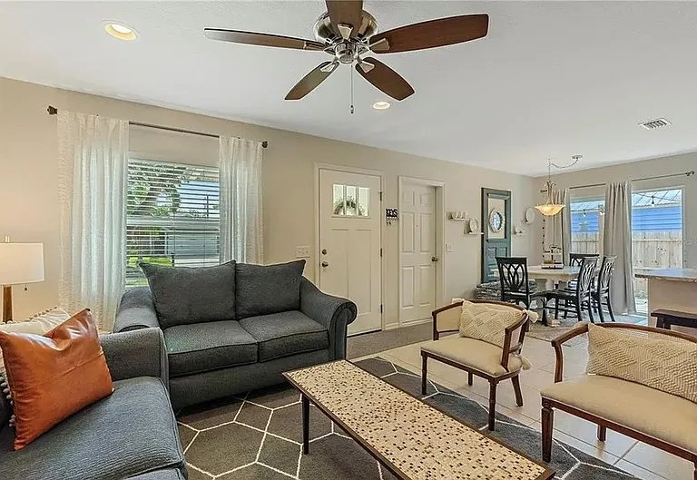 1316 Charlotte Ave — Photo 3