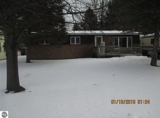 618 Church St, East Tawas, MI 48730