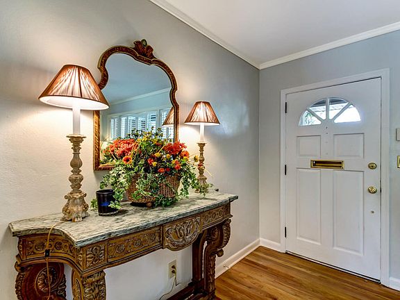 2nd image of 4316 Water Oak Ln