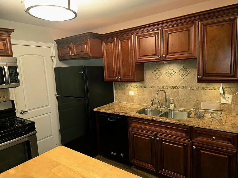 349 Newgate Ct #C1 — Photo 9