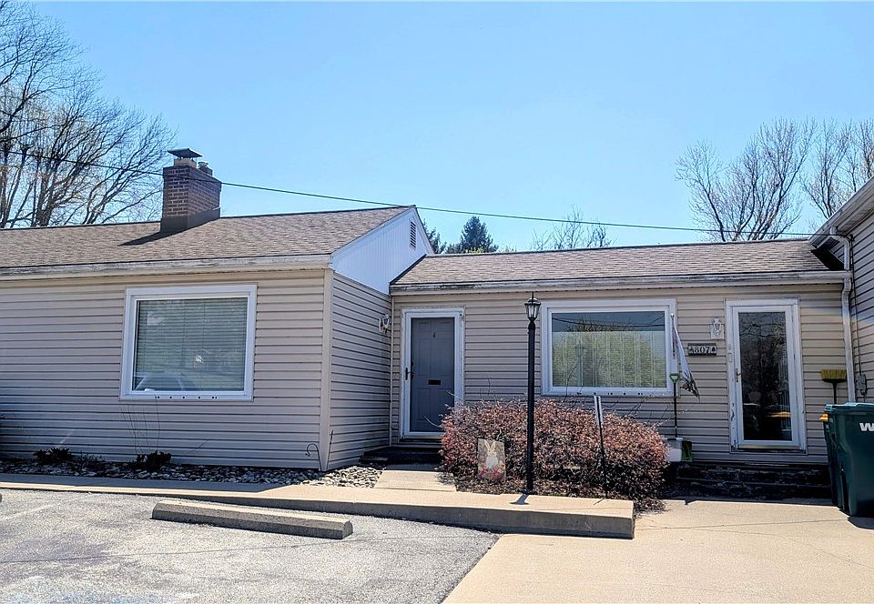 1st image of 809 Monastery Dr