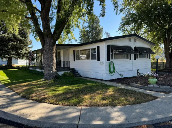 3110 E Chattaroy Rd Trlr 5, Chattaroy, WA 99003