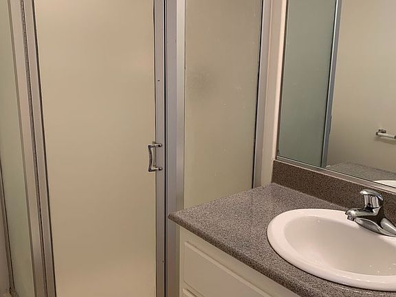 4th image of 1500 E Wilson Ave APT 209