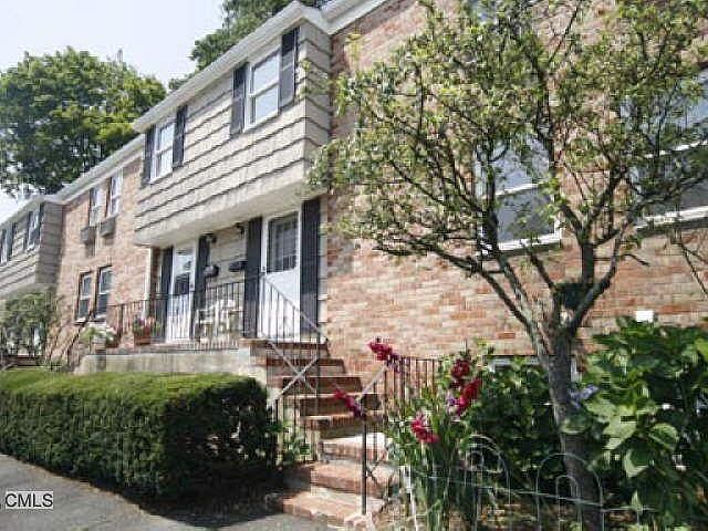 2nd image of 32 Weed Hill Ave APT O