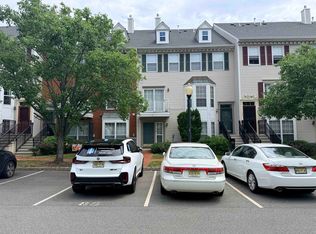 42 Cypress St, Jersey City, NJ 07305