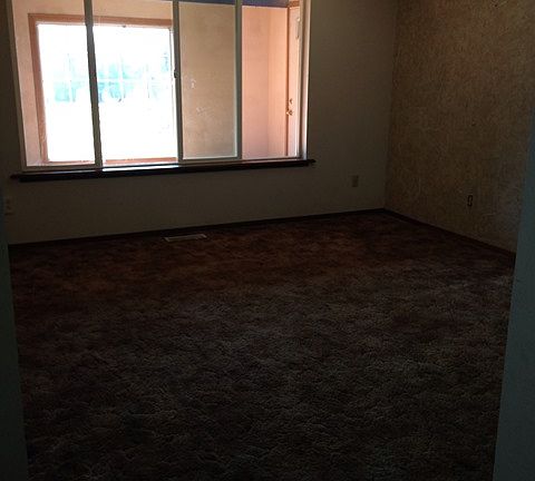 5th image of 595 Lake Ave