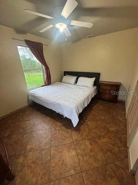 2 bed, 1.0 bath, 815 sqft, $1,850 — Photo 2
