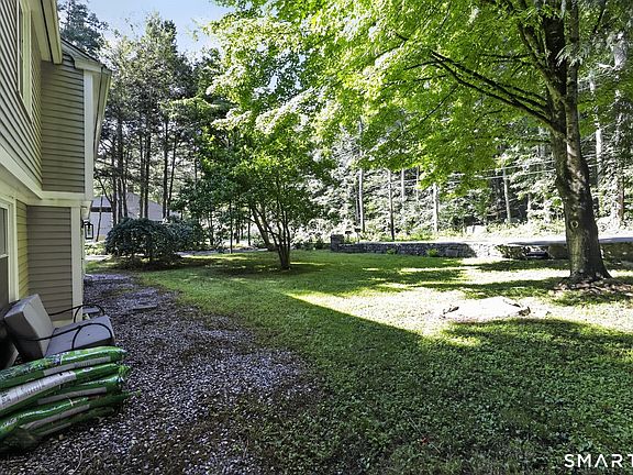 4th image of 93 Book Hill Road
