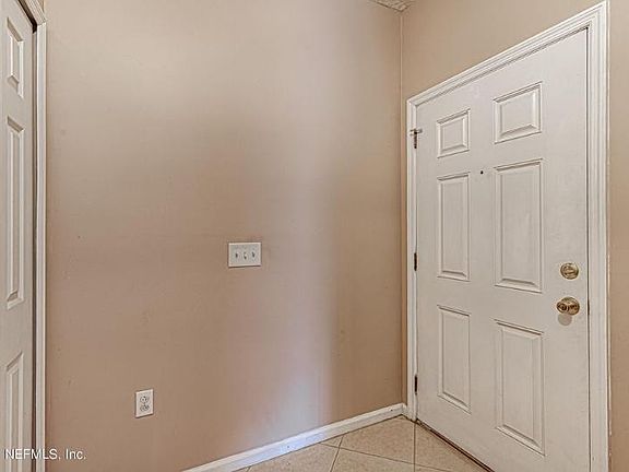 5th image of 9480 Grand Falls Dr