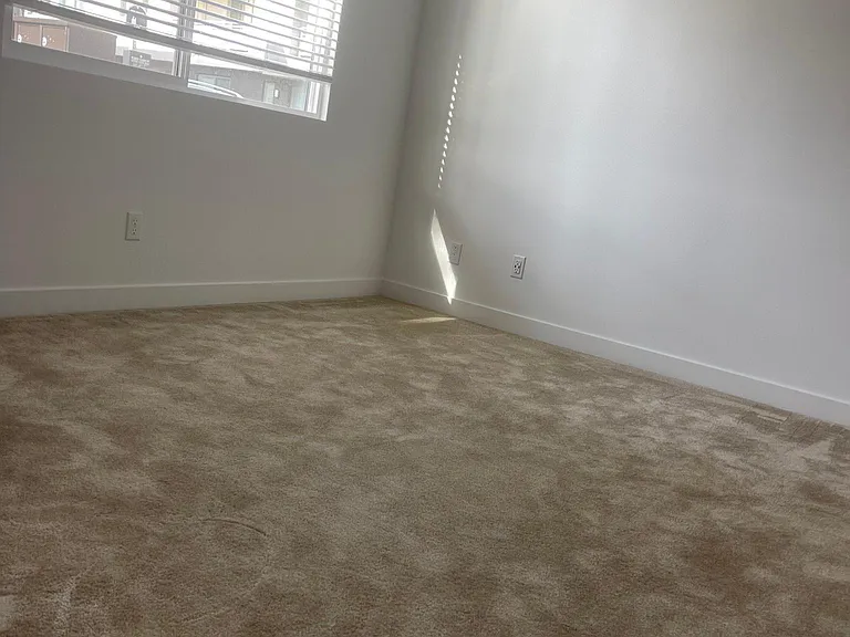 1896 S Westside Dr #70 — Photo 4