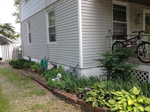 2nd image of 206 N Mary St
