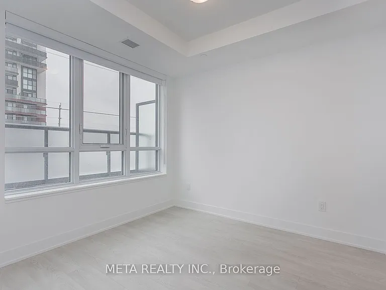2545 Simcoe St N #322 — Photo 12