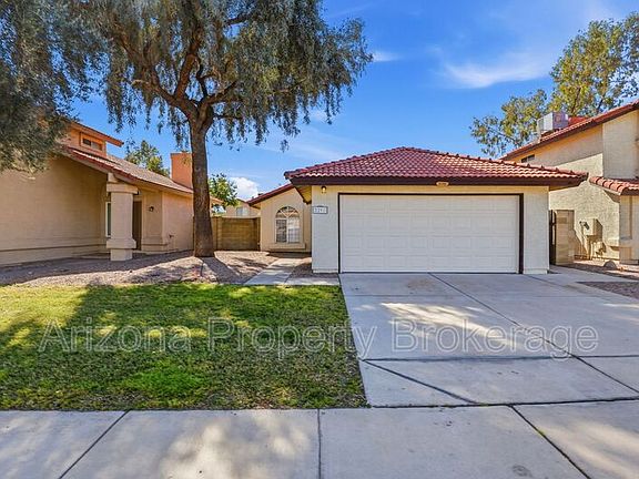 3rd image of 2291 W Orchid Ln
