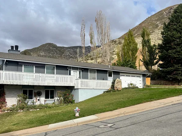 517 E 1400 N, Centerville, UT 84014