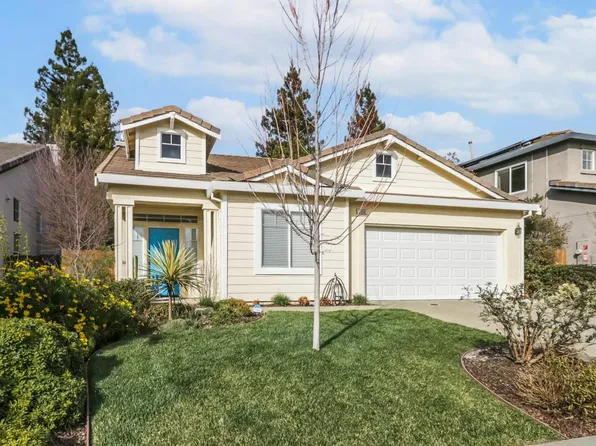1568 Pinnacles Pl, Davis, CA 95616