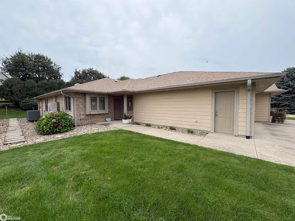 315 16th Ave NE, Hampton, IA 50441