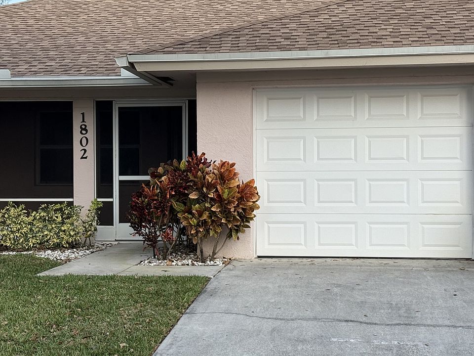 1st image of 1802 Blue Heron Ln #1
