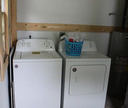 3rd image of 233 Larch Ave