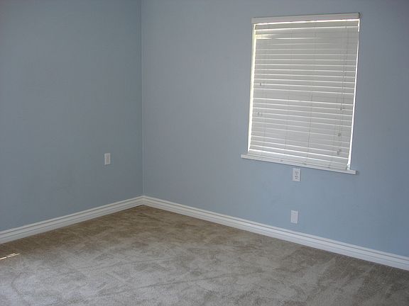 4th image of 1854 American Ave