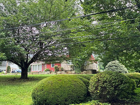 2nd image of 5140 Oley Turnpike Rd