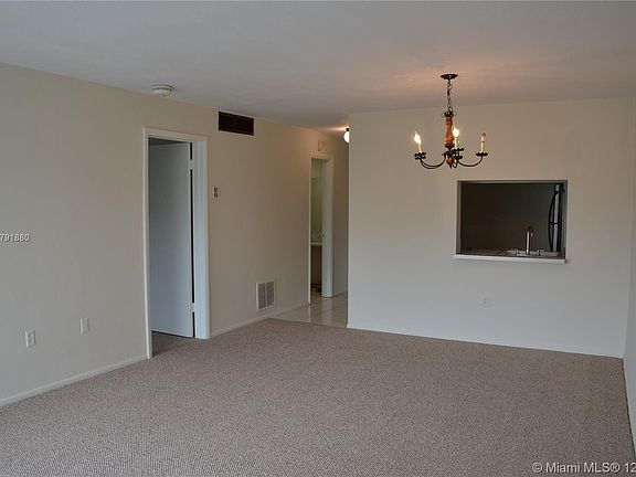 3rd image of 9631 SW 77th Ave APT 307C
