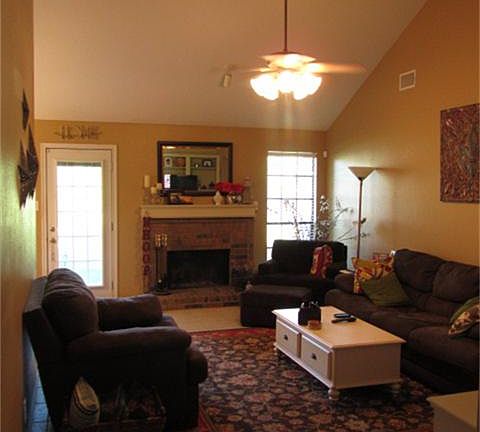 5th image of 304 Beechwood St