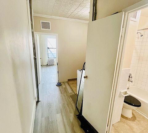 3rd image of 307 E 119th St #3