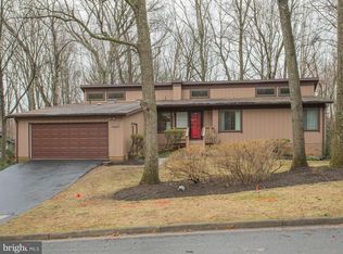 2079 Amberjack Ct, Reston, VA 20191