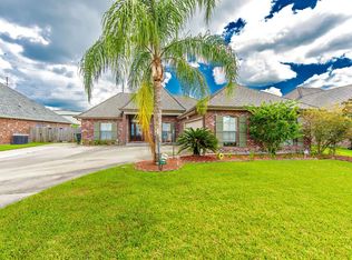 179 Lansdown Dr, Houma, LA 70360