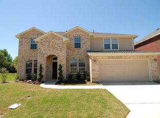 2710 Foxpoint Trl, Arlington, TX 76017